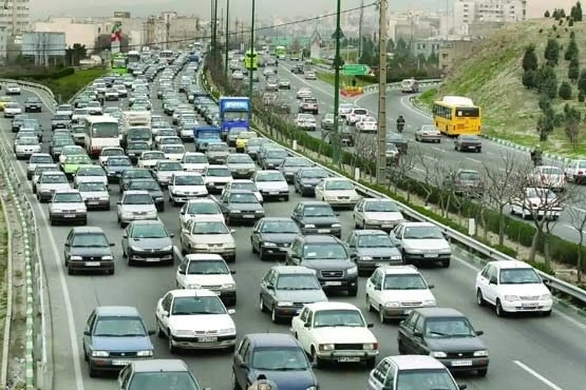 ترافیک صبحگاهی تهران زودتر آغاز شد