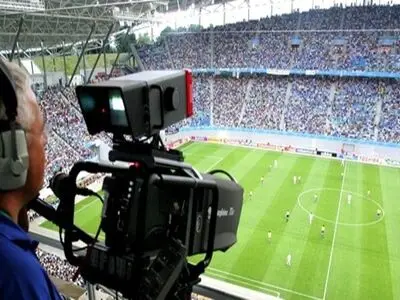 به زودی مشکل پخش مستقیم دیدارهای اروپایی برطرف می‌شود