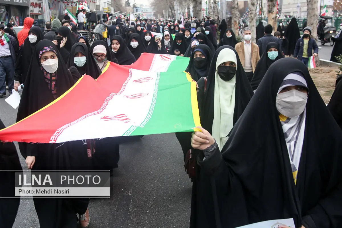 راهپیمایی 22 بهمن در شهرهای مختلف کشور برگزار شد