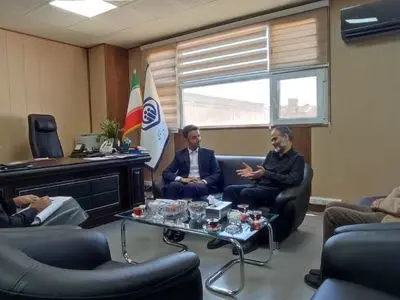 تأکید بر حمایت از تولید، حفظ اشتغال و ارتقای خدمات در دیدار نماینده کرج با مدیرکل تأمین اجتماعی البرز