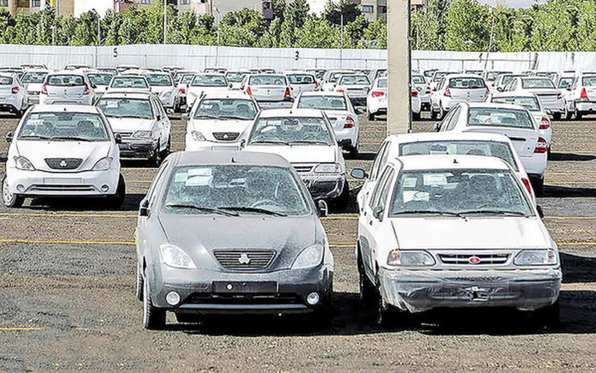 کاهش ۲ تا ۷ میلیون تومانی نرخ خودرو با مصوبه مجلس/ متقاضیان خریدها را به تعویق انداختند/ جزئیات نرخ روز خودروهای ایرانی