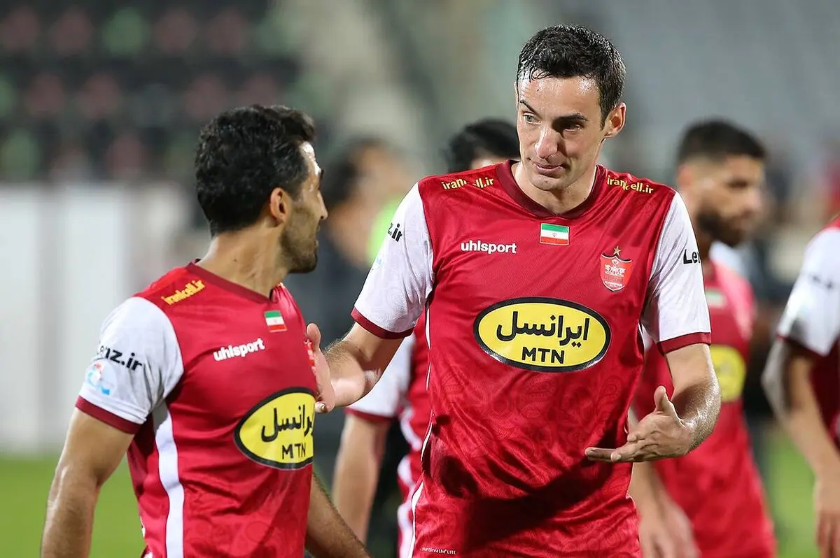 ویدیو: گل دوم پرسپولیس مقابل استقلال توسط گولسیانی