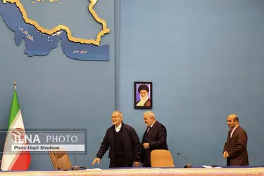 افتتاح و بهره برداری از طرح های نفت و نیرو