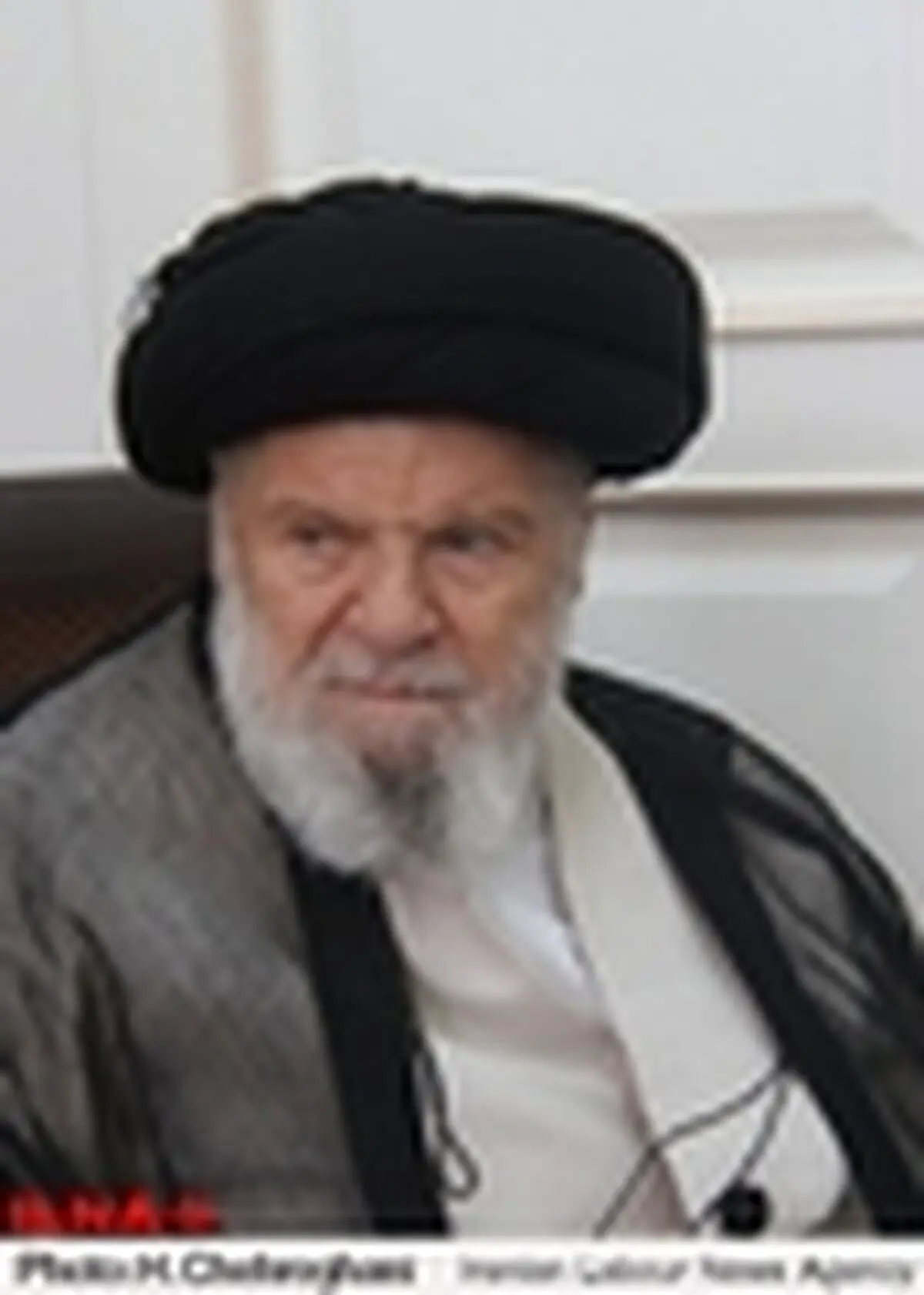 بیان فحش و توهین به مقدسات آزادی بیان نیست