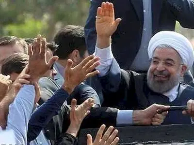ارائه مطالبات اساسی و کلان شهروندان کرج به رئیس‌جمهور و هیئت‌همراه