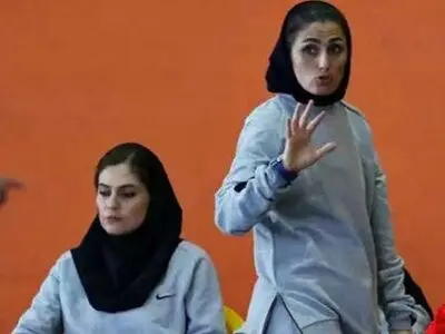 جهانیان سر یک انتقاد با من لج کرد/ در شان باشگاه نفت نیست دفترش در یک کارواش باشد/ مشکل ورزش ما ورود آدمهای غیر ورزشی است