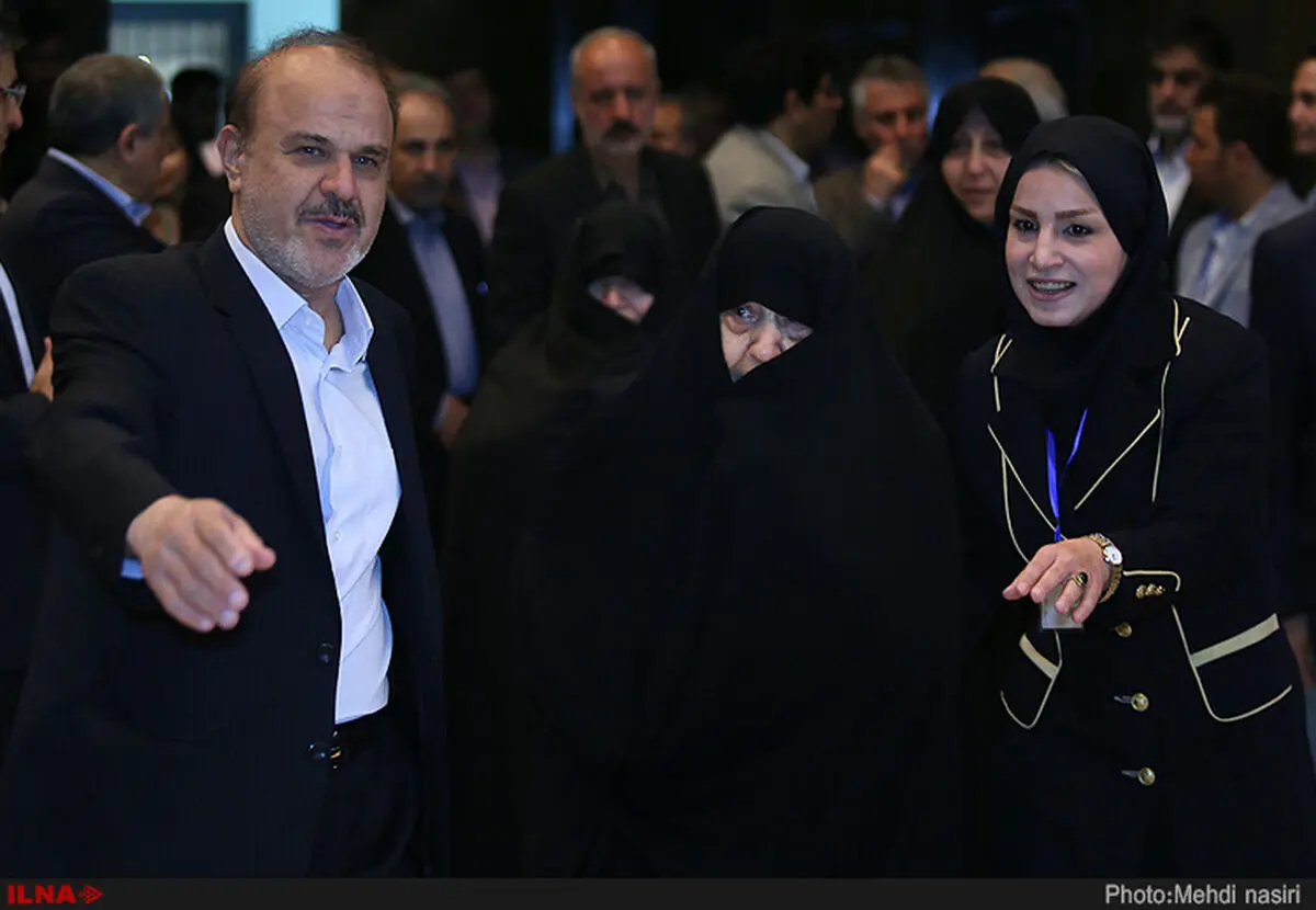 حضور عفت مرعشی در همایش دیدبان اعتدال