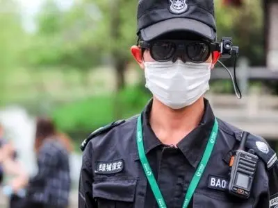 ساخت عینک حرارتی Rokid-T1 برای شناسایی افراد مبتلا به کرونا