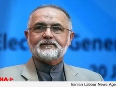 مدال‌های ایران در نانجینگ خوش‌رنگ‌تر می‌شود / فدراسیون‌شنا حاشیه‌های زیادی دارد!
