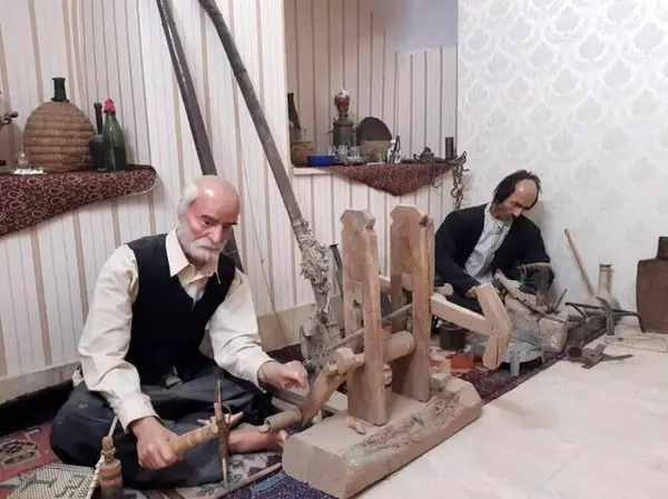 مشکلات مالی مانع از تکمیل «موزه ملی کار» شد/ جلوه‌های فرهنگی کار در حال از بین رفتن هستند 