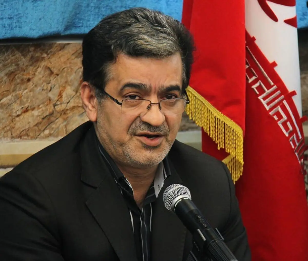 برگزاری نمایشگاه کتاب مطالبه عمومی گیلان است/ وجهه گیلان در کل کشور فرهنگی است 