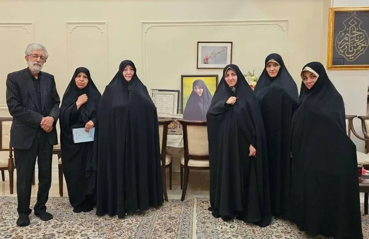 دیدار معاون رئیس‌جمهور با خانواده شهیده زهرا حداد عادل