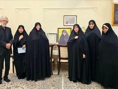 دیدار معاون رئیس‌جمهور با خانواده شهیده زهرا حداد عادل