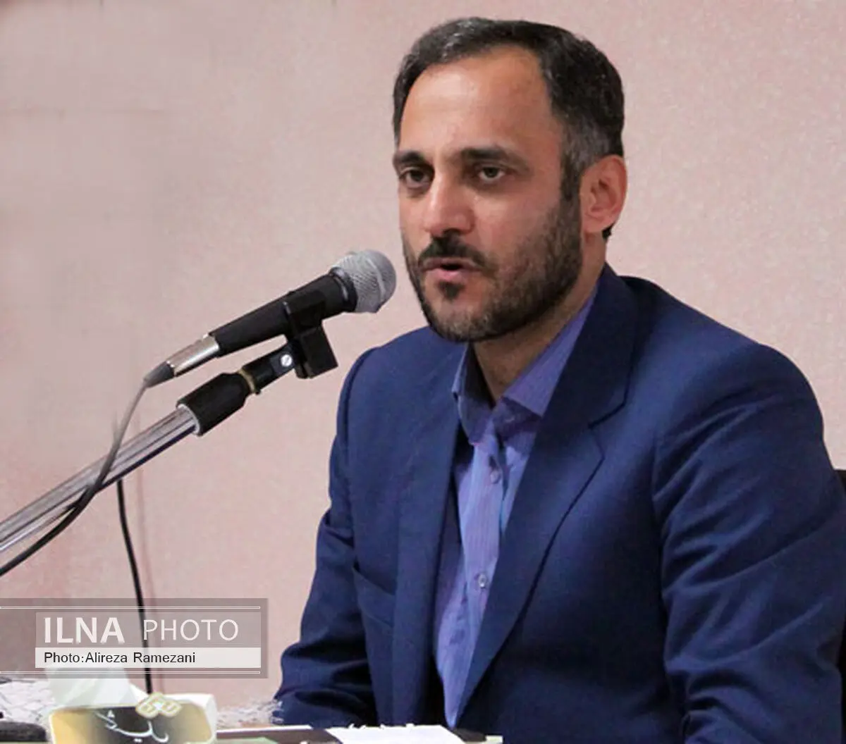 باید شهامت نقد منصفانه وجود داشته باشد