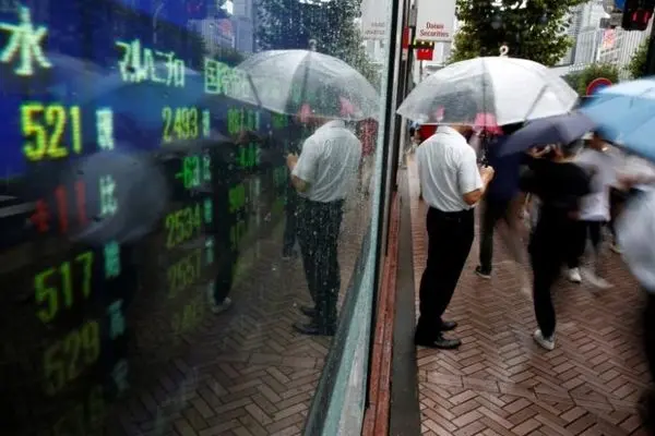 Asia shares reach record, Nikkei restrained by lockdown risk