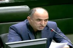 ایران مقتدر در مقابل ظلم و زور تسلیم نخواهد شد