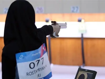 ناکامی دو بانوی ایرانی از صعود به فینال تپانچه 25 متر