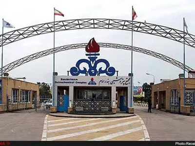 بیکاری ۵۰ کارگر پیمانکاری پتروشیمی بندر امام/ مدیران: در حال رایزنی برای به‌کارگیری آنها در بخش‌های دیگر هستیم
