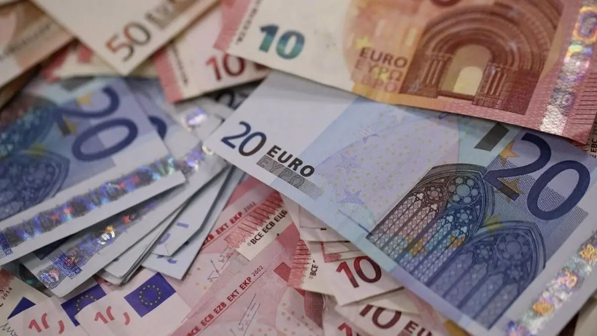 قیمت دلار و قیمت یورو امروز شنبه ۱۹ اردیبهشت ۱۴۰۵ + جدول 