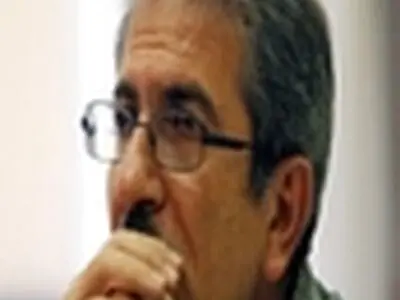 باقری‌نیا تا بازی با راه‌آهن می‌ماند