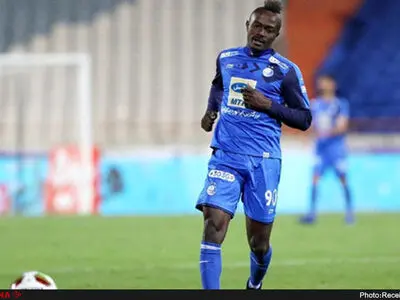 مهاجم سابق استقلال و پرسپولیس به عجمان پیوست
