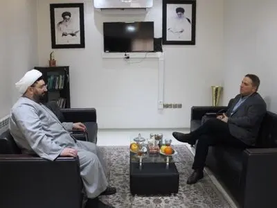 دیدار مدیرکل کتابخانه‌های خراسان رضوی و قائم مقام باشگاه شهرخودرو