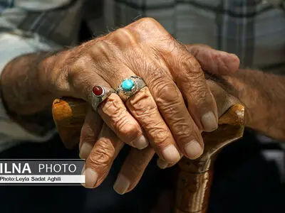 دردسرِ بازنشستگان علوم پزشکی برای گرفتنِ سنواتِ دوران خدمت/ نداشتنِ بودجه ارتباطی با کارگر ندارد