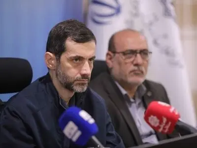 ظرفیت دولت به‌تنهایی برای حل همه مسائل کشور کافی نیست