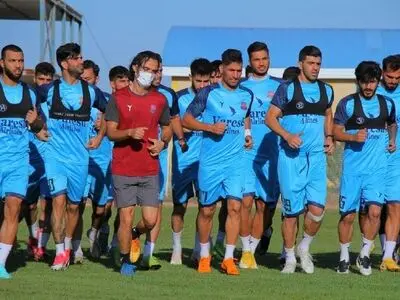  بدنساز هوادار به نساجی پیوست