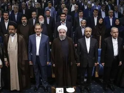 الرئیس روحانی یؤکد ضرورة تجنب التطرف والسیر نحو الاعتدال