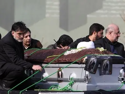 پاسخ محمد هاشمی به شایعات درباره تابوت‌ آیت‌الله/ نبود پیکر هنگام تشییع کذب محض است
