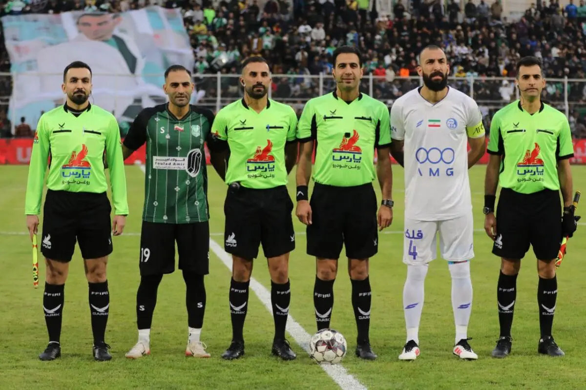 خیبر خرم آباد 1-1 استقلال؛ تساوی پرحاشیه آبی‌ها