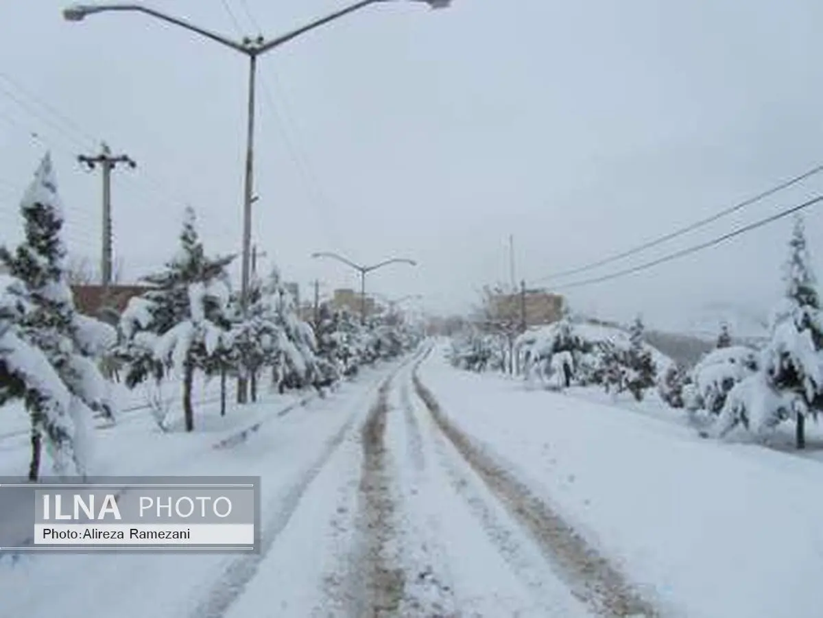 بارش برف شدید در مناطق کوهستانی رودسر