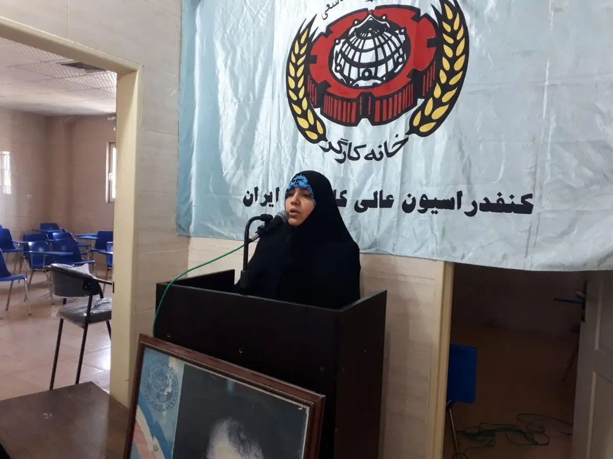 حضور نمایندگان کارگری در مجلس از تصویب قوانین ضدکارگری جلوگیری می‌کند