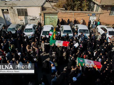 تشییع هشت لاله زهرایی در قزوین