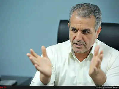 ضعف آموزش زبان انگلیسی در مدارس را قبول داریم/ الزامی برای یادگیری زبان‌های چینی و روسی وجود ندارد