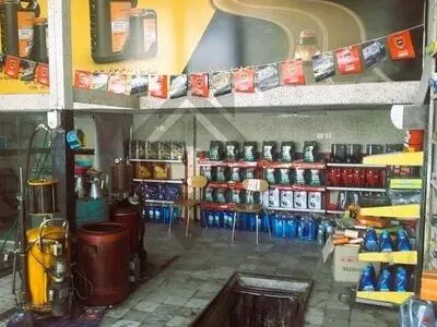 سرویس‌های ساده خودرو میلیونی شد؛ بازار روغن موتور زیر فشار گرانی