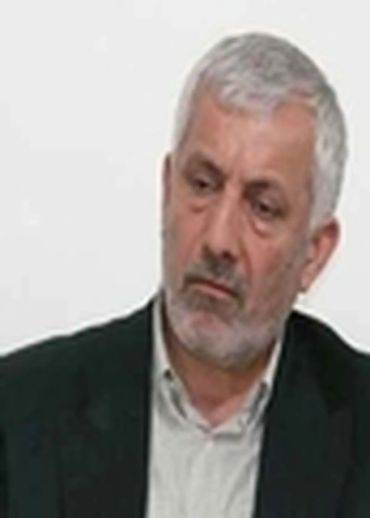 شاگردی در محضر روحانیون و علماء، به زندگی ما اعتبار و آبرو می بخشد