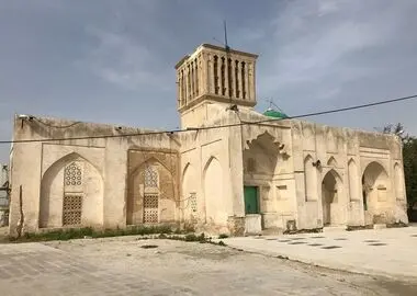 وزیر میراث‌فرهنگی: دستور مرمت اصولی مسجد و قلعه تاریخی بردستان صادر شد