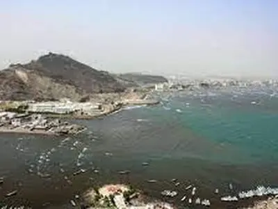 توقیف یک کشتی بریتانیا در جنوب غرب عدن