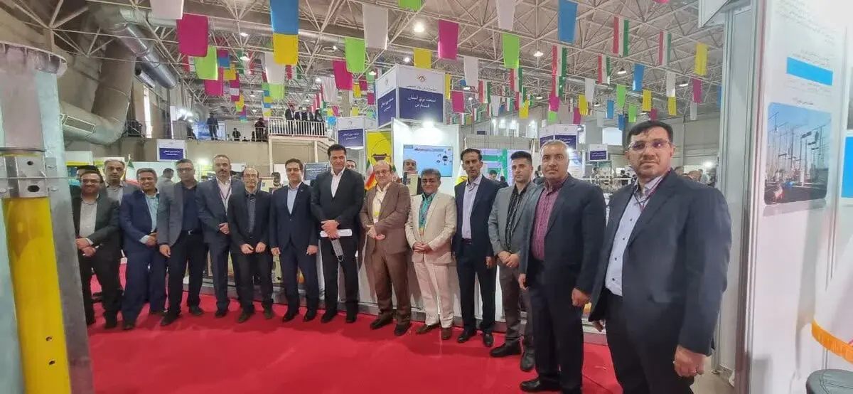 ​حضور توزیع برق شیراز در جشنواره و فن‌بازار صنعت برق