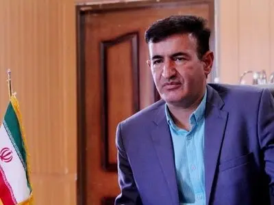 بانک‌ها در پرداخت تسهیلات به زلزله زدگان شتاب کنند/ زلزله زدگان سی‌سختی از عملکرد بنیاد مسکن رضایت دارند