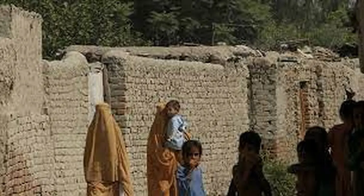 بسته شدن مرزهای پاکستان به روی آوارگان افغان

