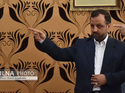 توصیه «خاندوزی» به «پزشکیان»پس از استیضاح وزیر اقتصاد/ از فرصت استیضاح«همتی» استفاده کنید!  