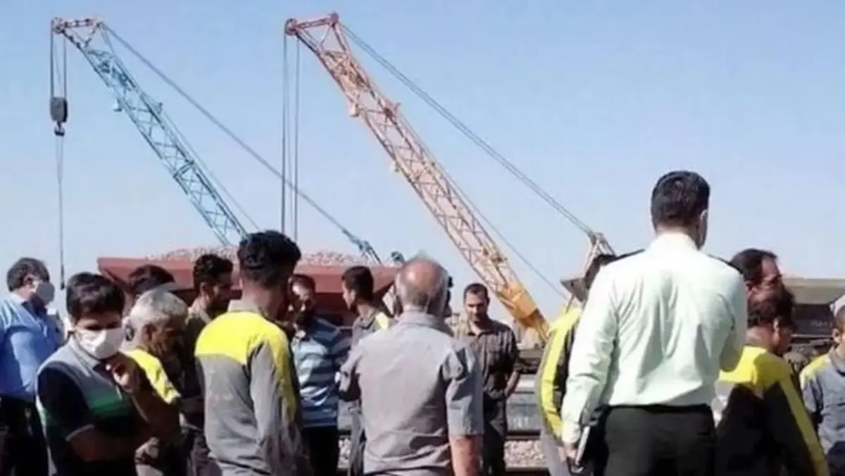 خاتمه موقت اعتراض کارگران ابنیه فنی راه‌آهن کرج/ آیا معوقات در موعد مقرر پرداخت می‌شود؟