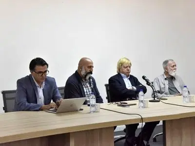 نشست «در جستجوی بیان هنری فاجعه میناب» برگزار شد/ چگونگی مواجهه هنر با یک فاجعه انسانی 