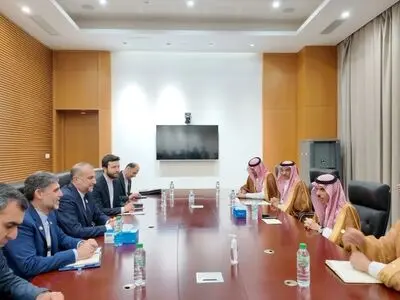 دیدار امیرعبداللهیان و وزیر خارجه عربستان در گامبیا