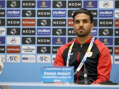 ساسان انصاری: حضور در ورزشگاه حق طبیعی بانوان است