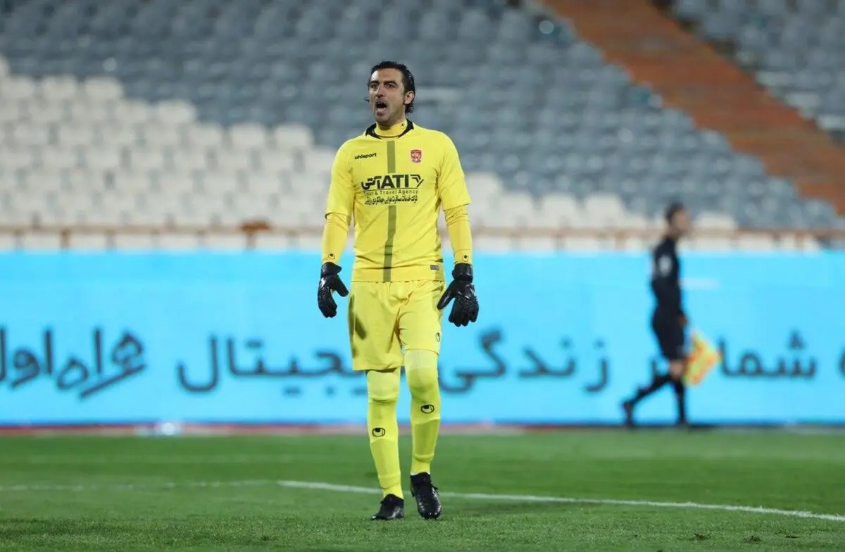 رحمتی گلر محبوب پرسپولیسی‌ها