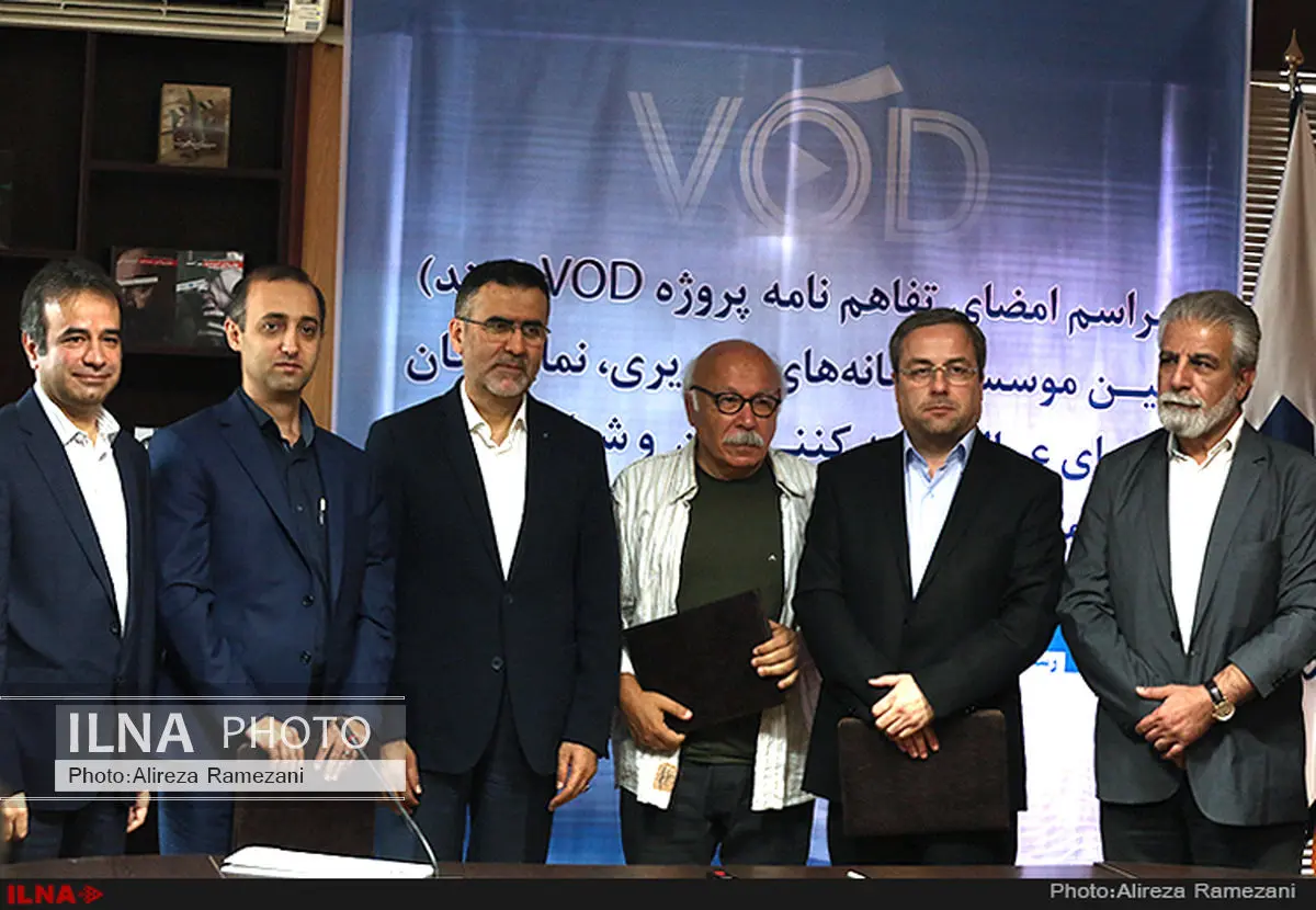ساختار سنتی قدرت دیگر پاسخگو نیست